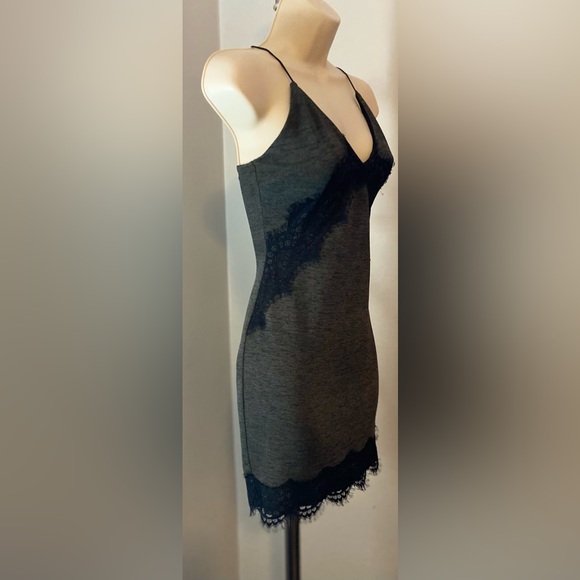 Topshop Forest Green Black Heather Lace Detail Mini Dress 2 - Picture 3 of 4